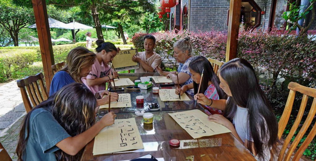 caligraphy-and-chinese-painting-class-yangshuo-mountain-retreat-tours-yangshuo-china