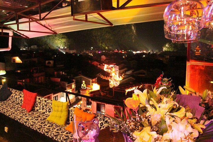 Yangshuo bars - Yangshuo Mountain Retreat recommends the best bars in Yangshuo China