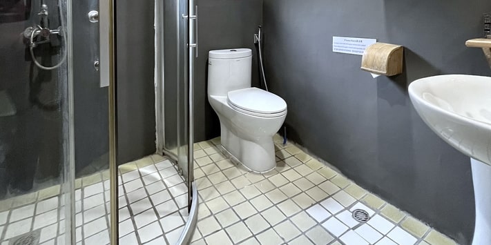 A secluded side entrance leads to the second floor of Yangshuo Mountain Retreat where a double queen bed room affords stunning views of the Yulong River. Find out why we are consistently among top Yangshuo hotels for 17 years.